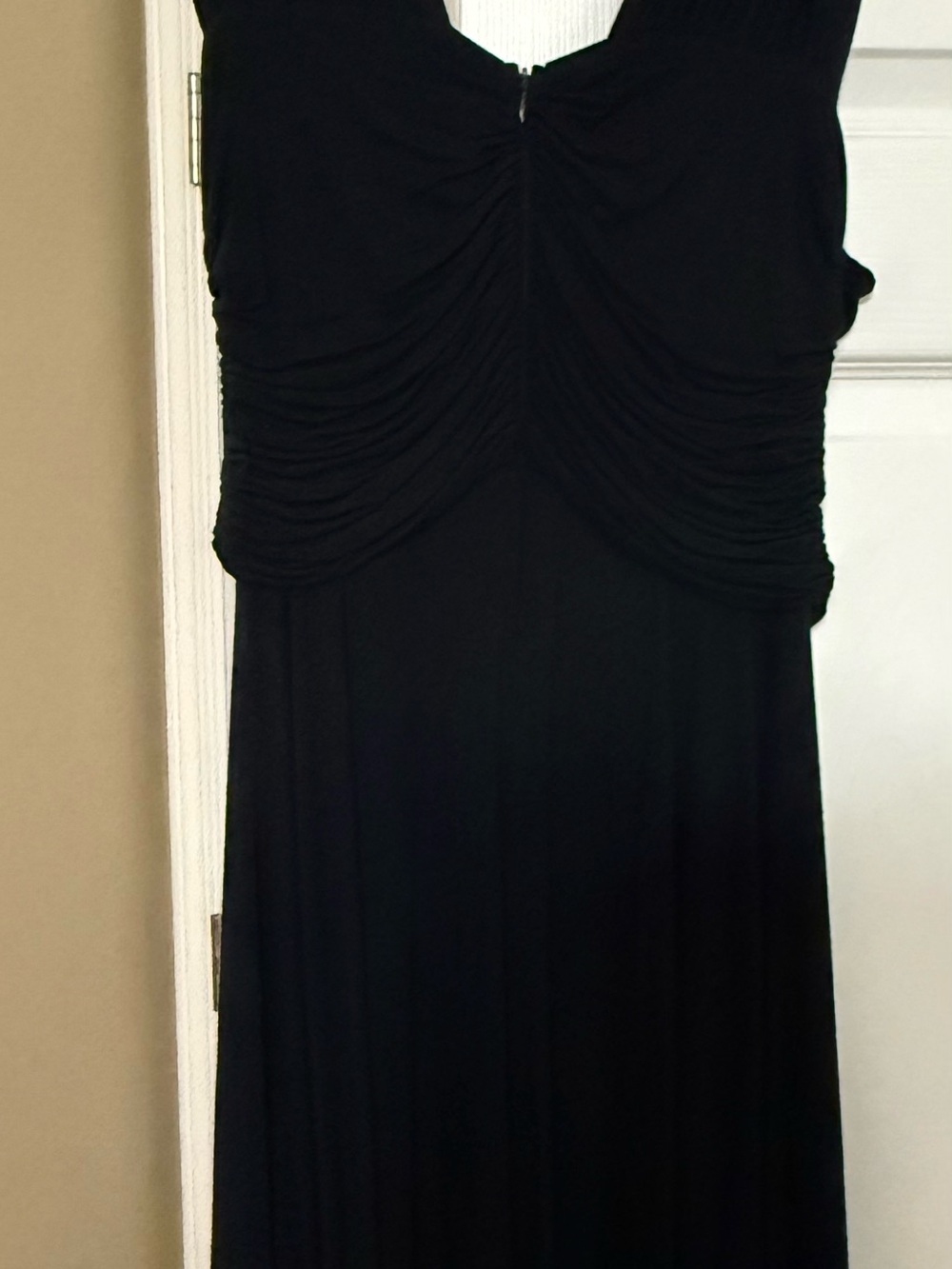 Karen Kane Black Ruched Scoop Maxi Dress